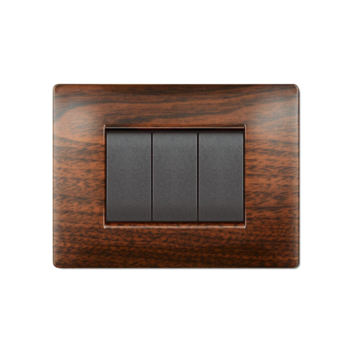 Placca MyLife Q 3 moduli legno scuro ECL2883LS