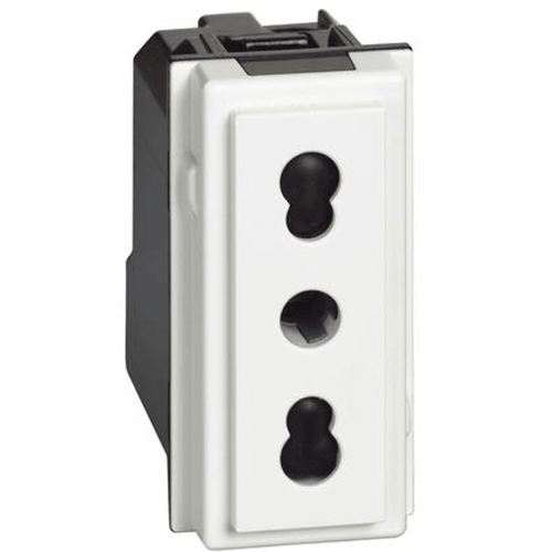 Presa Bipasso Bticino Living Now 2P+T 10/16A colore bianca KW4180