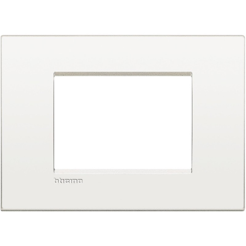 Bticino Livinglight placca AIR 3 moduli bianco puro LNC4803BN