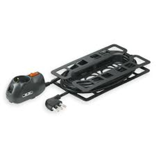 BTicino 3633GB – Prolunga domestica BTRE 3 m con spina 16 A, 2 prese bipasso 10/16 A e 1 presa tedesca P30, interruttore luminoso, colore antracite (nero).