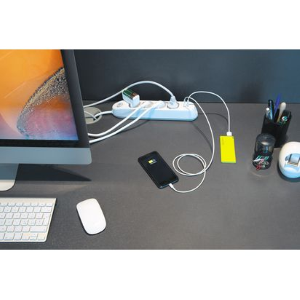 Multipresa POKER 4 prese con 2 prese USB, interruttore di sicurezza - bianca - Spina 16A